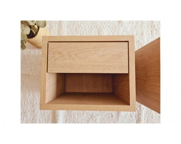 MESA DE LUZ VOLADA