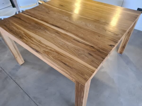 MESA CUADRADA PETERIBI - Imagen 3