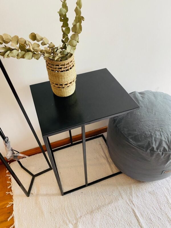 MESA DE ARRIME METALICA